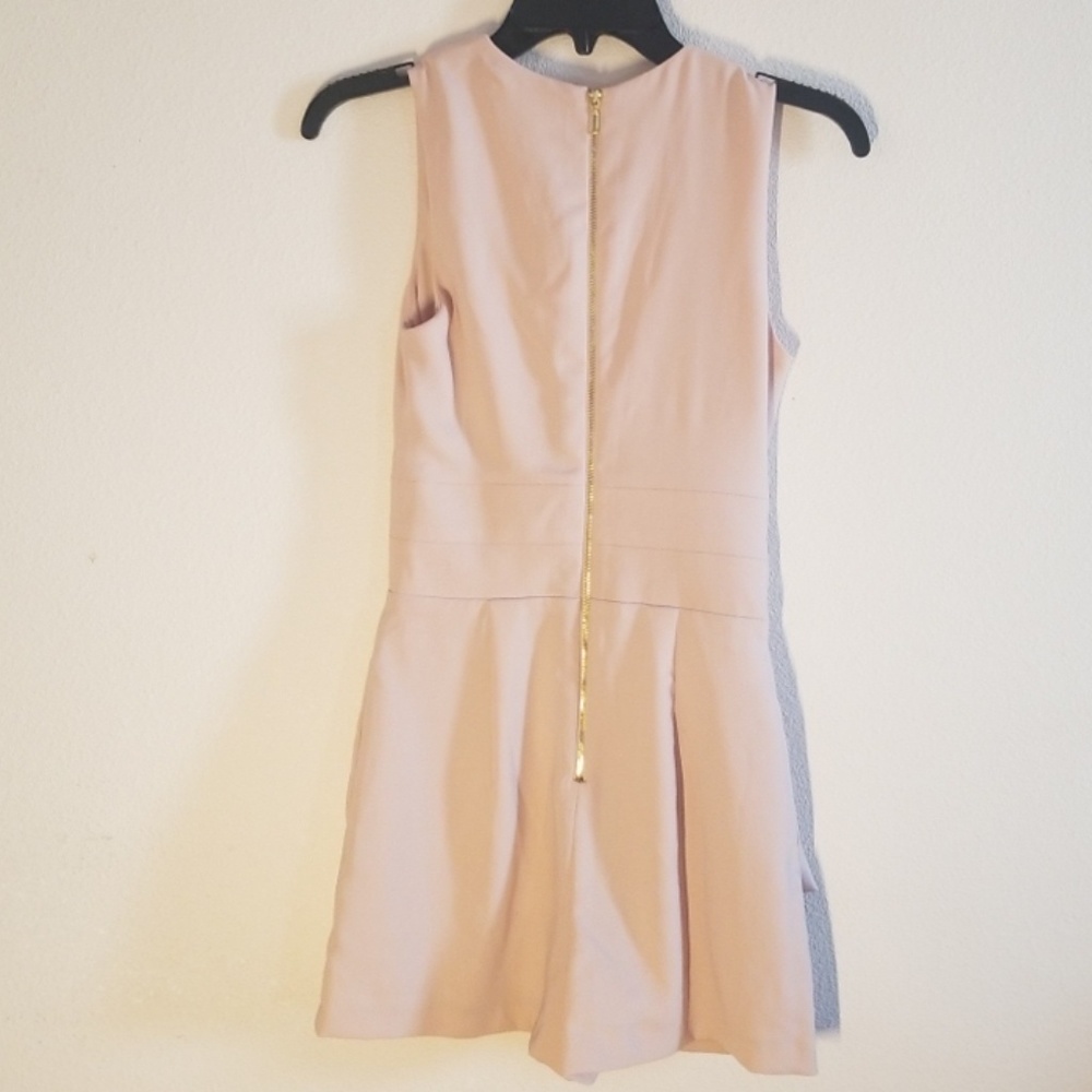 Gianni Bini Blush Romper - Picture 2 of 4